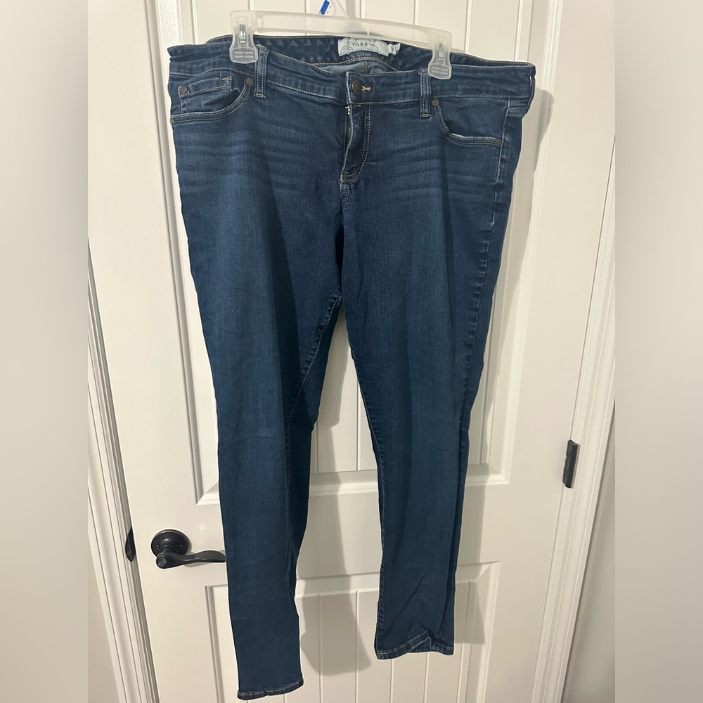 Torrid Boyfriend Skinny jeans